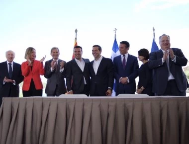 Οι Πρέσπες «διαλύουν» τις ελληνικές επιχειρήσεις - Ανησυχία για τα Μακεδονικά προϊόντα μετά τη Συμφωνία